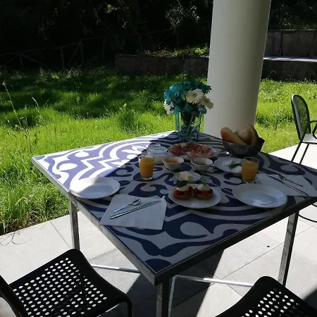 Bed & Breakfast Relais Sul Siroto 3*